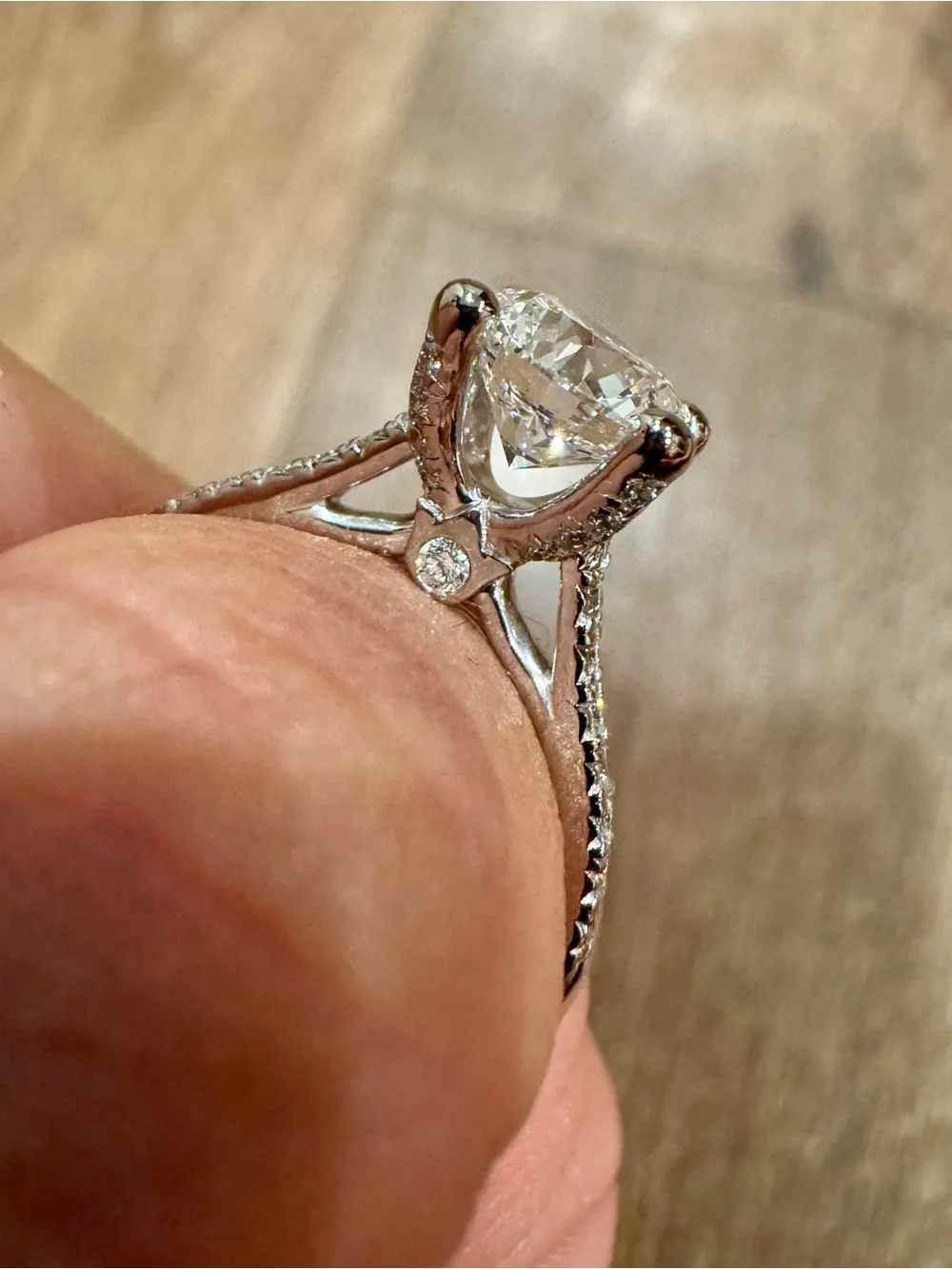 VERRAGIO 18K White Gold Lab Grown Diamond Engagement Ring
